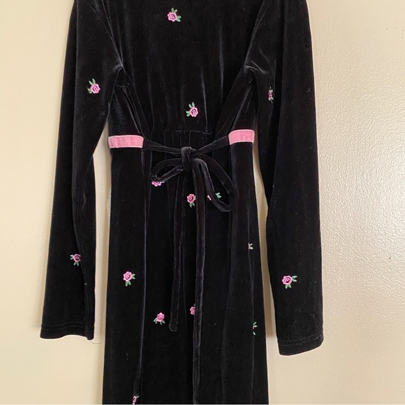 Blueberi Boulevard Velvet Formal Dress - Picture 4 of 4